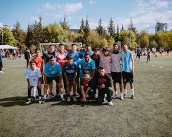 NBA：独行侠轻取公牛 东契奇收获准三双