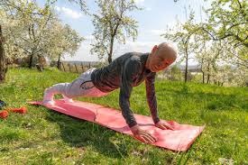 阿莱克斯·罗德里奎兹在面对旧主水手队时击出全垒打，引发全场嘘声